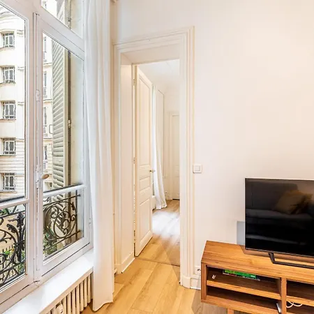 Guestready - Bright And Fully Equipped Apartment
